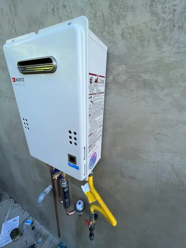 Tankless water heater installation for Willet homes